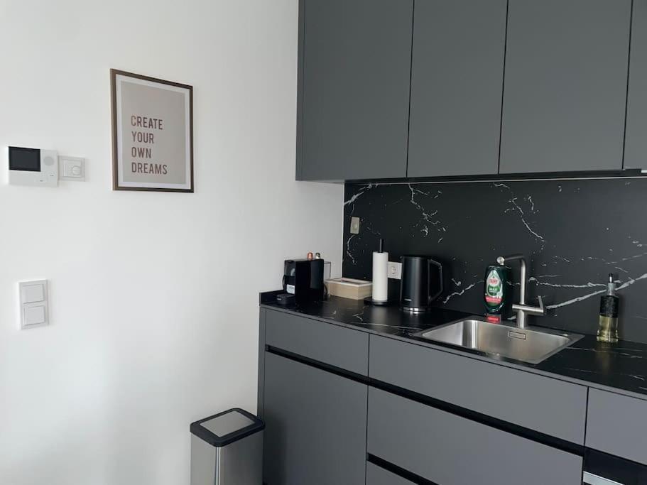 Luxurioeses Mit Privatem Zugang Zum * Potsdam