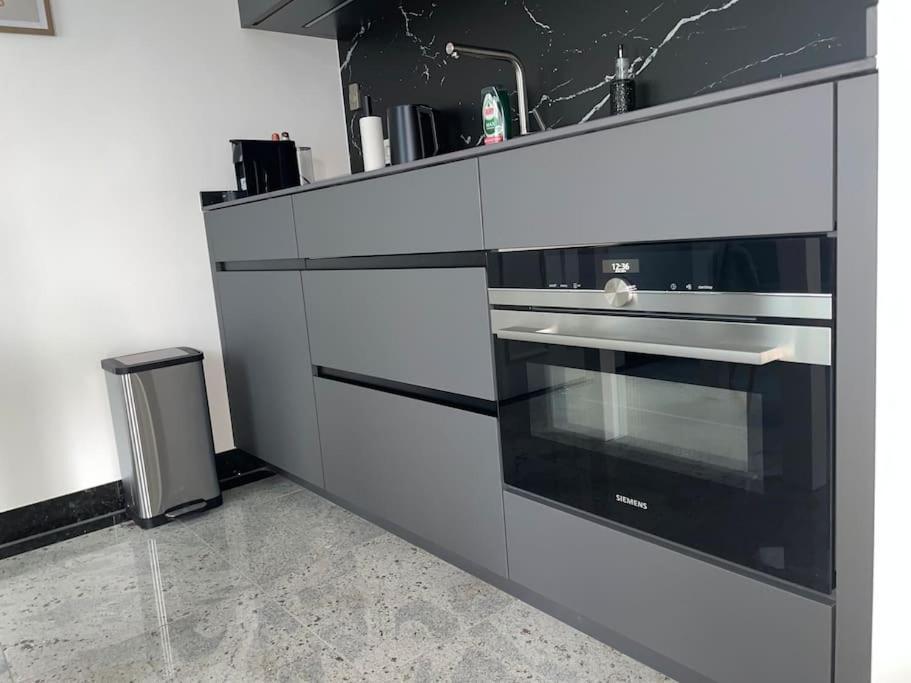 Luxurioeses Mit Privatem Zugang Zum Apartment *